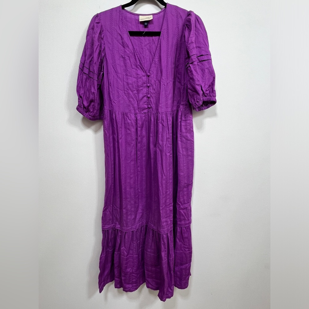 Universal Thread Maxi, Euc, Size Medium - image 3